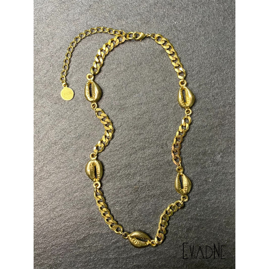 cowrie shell Cuban link necklace in brass
