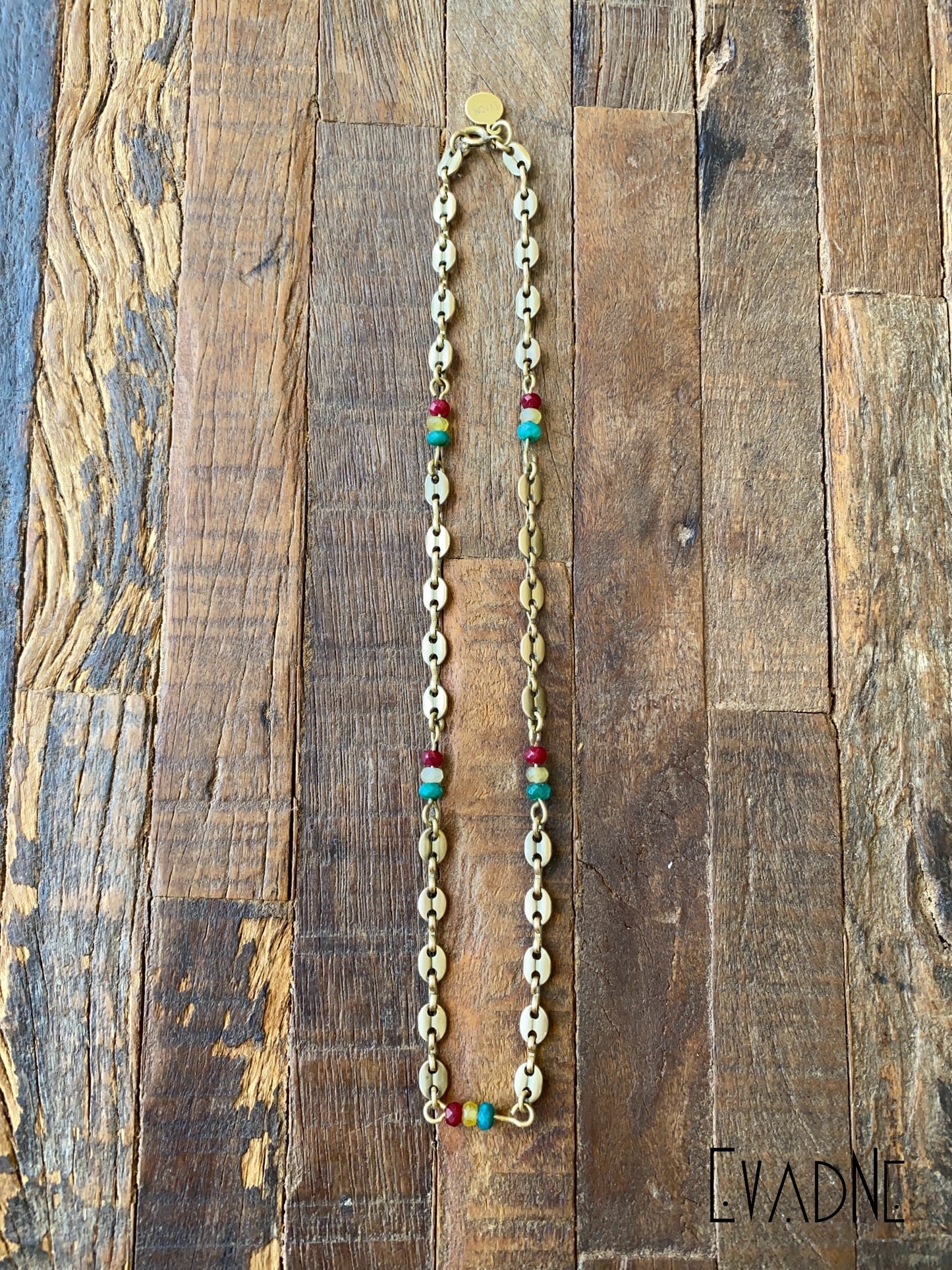Delicate Brass Gucci Link Necklace with Rasta-Inspired Jade Accents