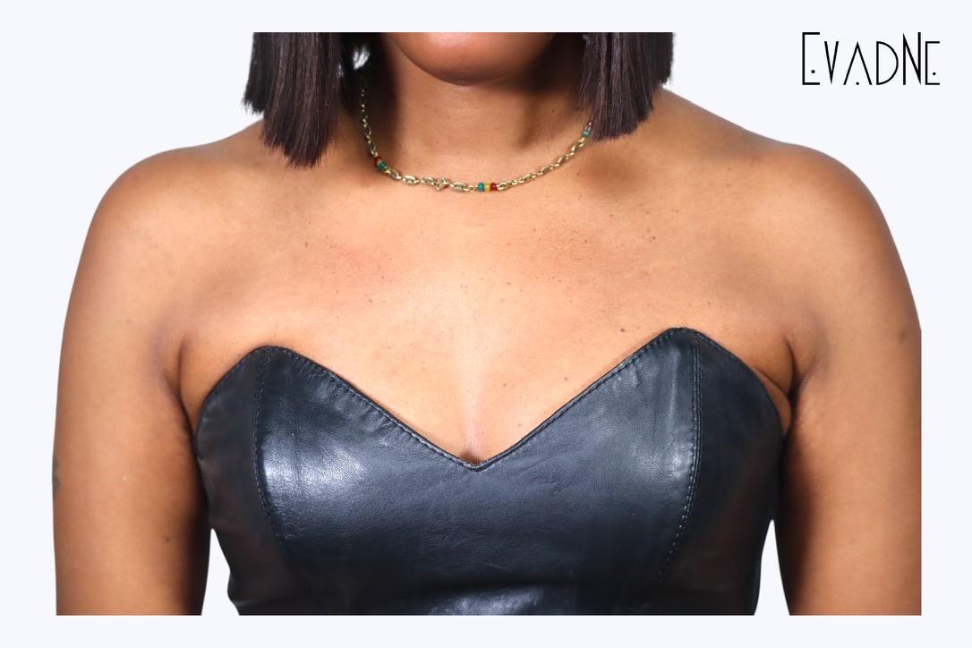 Delicate Brass Gucci Link Necklace with Rasta-Inspired Jade Accents